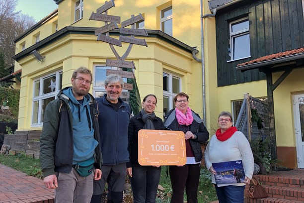 Weihnachtsspende, Kinder- und Jugendhilfswerk e. V. Gernrode Weihnachtsspende, Kinder- und Jugendhilfswerk e. V. Gernrode