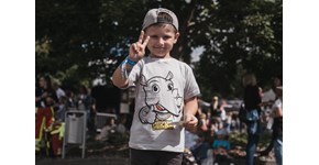 Power Open Air 2025, DIKKA, Junge mit DIKKA-Shirt Power Open Air 2025, DIKKA, Junge mit DIKKA-Shirt