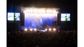 Power Open Air 2025, Wincent Weiss, blaue Lichtshow Power Open Air 2025, Wincent Weiss, blaue Lichtshow