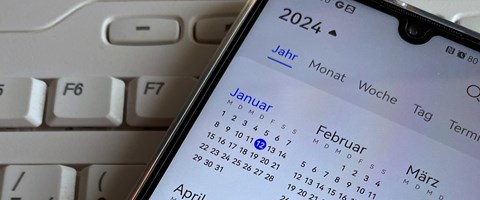 Kalender 2024 auf Smartphone Kalender 2024 auf Smartphone