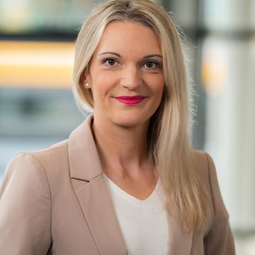 Pressesprecherin Evelyn Zaruba Pressesprecherin Evelyn Zaruba