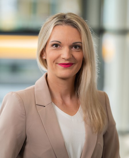 Pressesprecherin Evelyn Zaruba Pressesprecherin Evelyn Zaruba