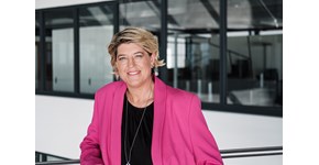 Vorständin Personal und IT/ Arbeitsdirektorin (CHO) Vorständin Personal und IT/ Arbeitsdirektorin (CHO)