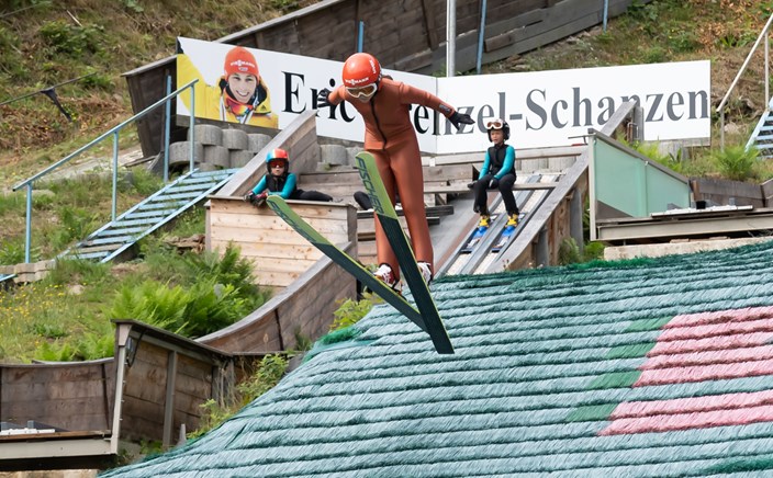 Hedi Lippmann_Sprung Hedi Lippmann_Sprung