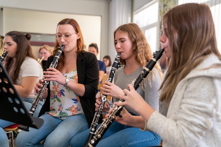Klarinettenspielerinnen Klarinettenspielerinnen