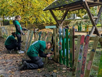 Mitarbeiter vor Ort Mitarbeiter vor Ort