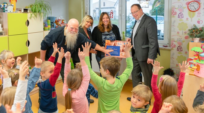 05 Weihnachtsspenden 05 Weihnachtsspenden