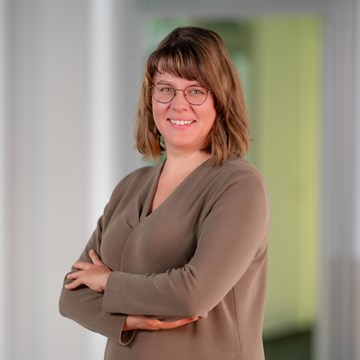 ansprechpartnerin-maria-schmelzer