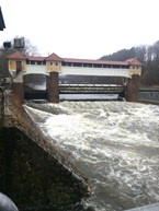 Die Wehranlage im Wasserkraftwerk Mittweida Die Wehranlage im Wasserkraftwerk Mittweida