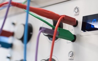 Intelligente Messsysteme: Kabel und Anzeigen Intelligente Messsysteme: Kabel und Anzeigen